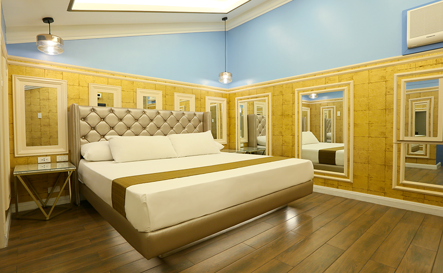 Hotel-Ava_gallery-page_room81-bed
